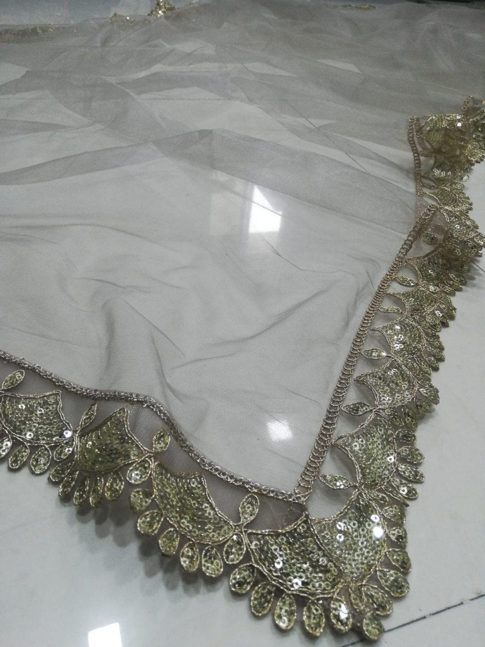 Fox Georgette Lehenga Choli Dupatta Set with Paper Mirror & Jari Work