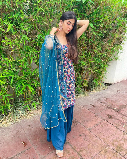 Buy Designer Salwar Kameez/Salwar Suits