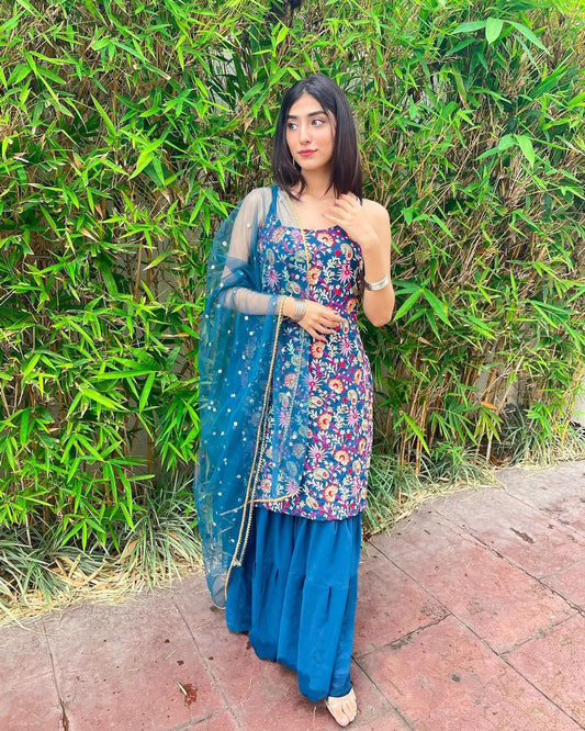 Buy Designer Salwar Kameez/Salwar Suits