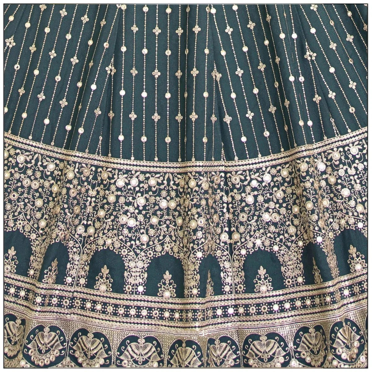 Buy Latest Collection of Designer Lehenga Choli