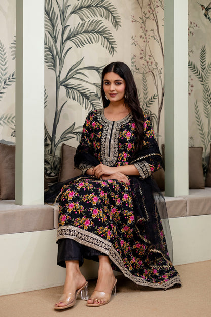 Buy Latest Designer Gowns For Women