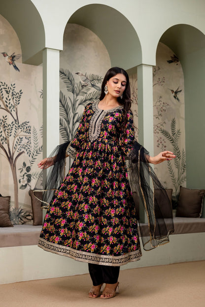 Buy Latest Designer Gowns For Women