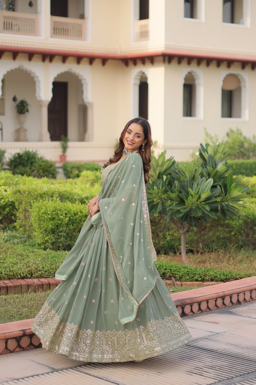 Women Lehenga Choli Set Collection