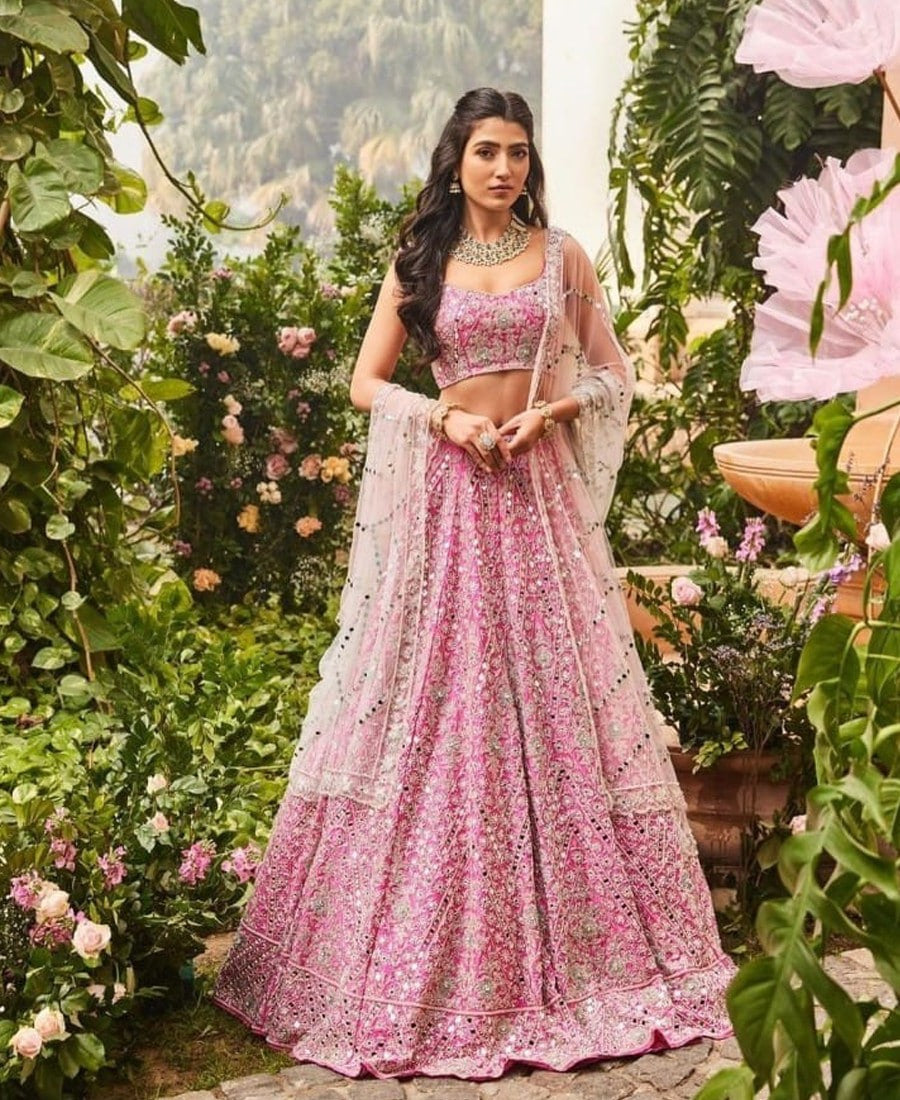 KARWACHAUTH-BOLLYWOOD-GEORGETTE-LEHENGA-CHOLI